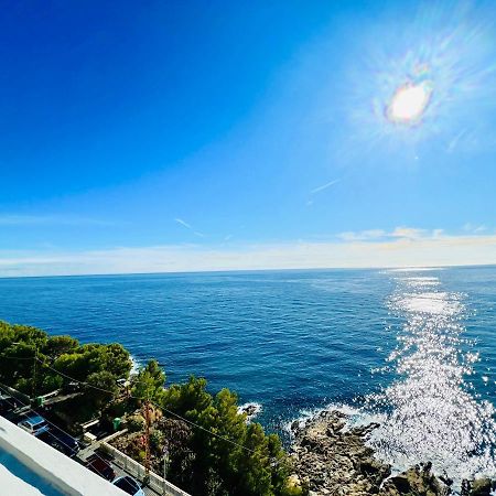 Suite Sunset 7 - Fronte Mare Санремо Экстерьер фото