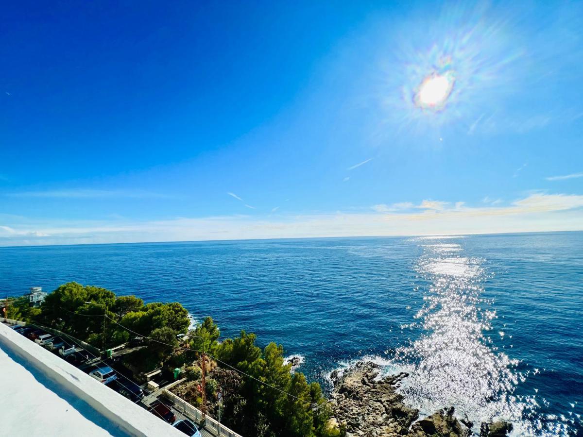 Suite Sunset 7 - Fronte Mare Санремо Экстерьер фото