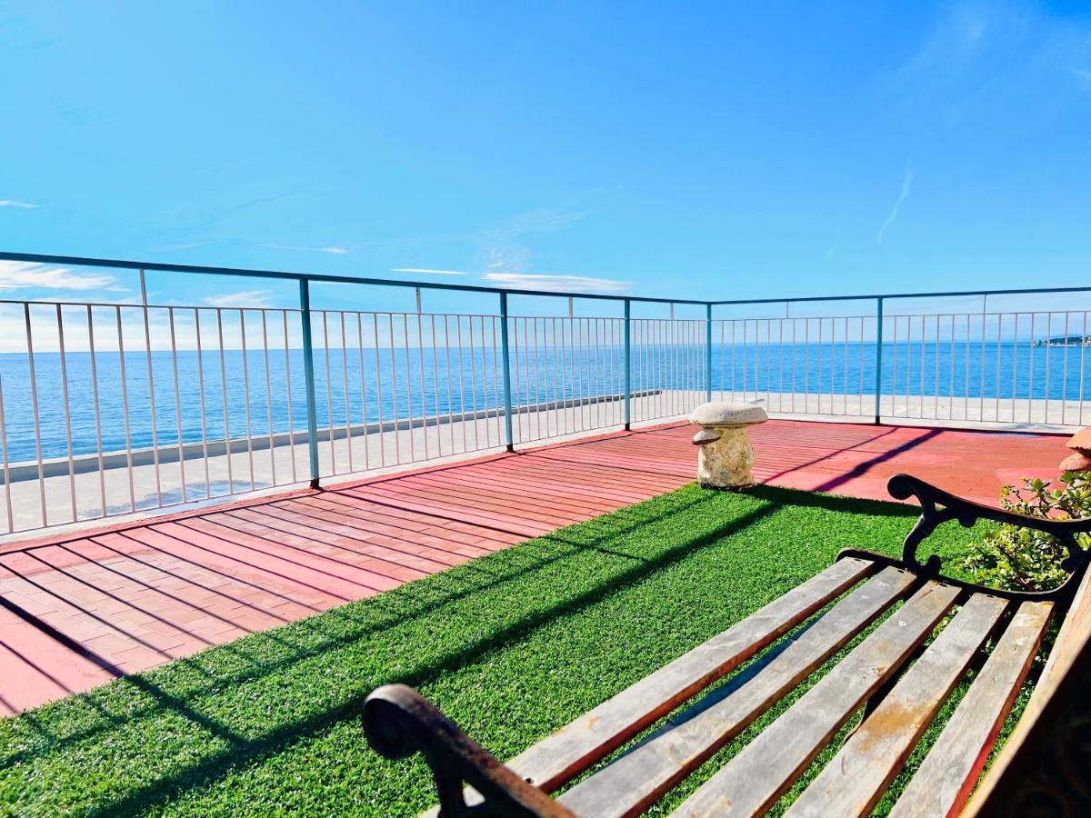 Suite Sunset 7 - Fronte Mare Санремо Экстерьер фото