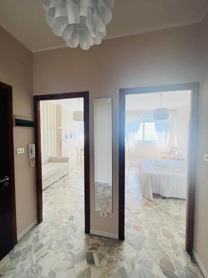 Suite Sunset 7 - Fronte Mare Санремо Экстерьер фото